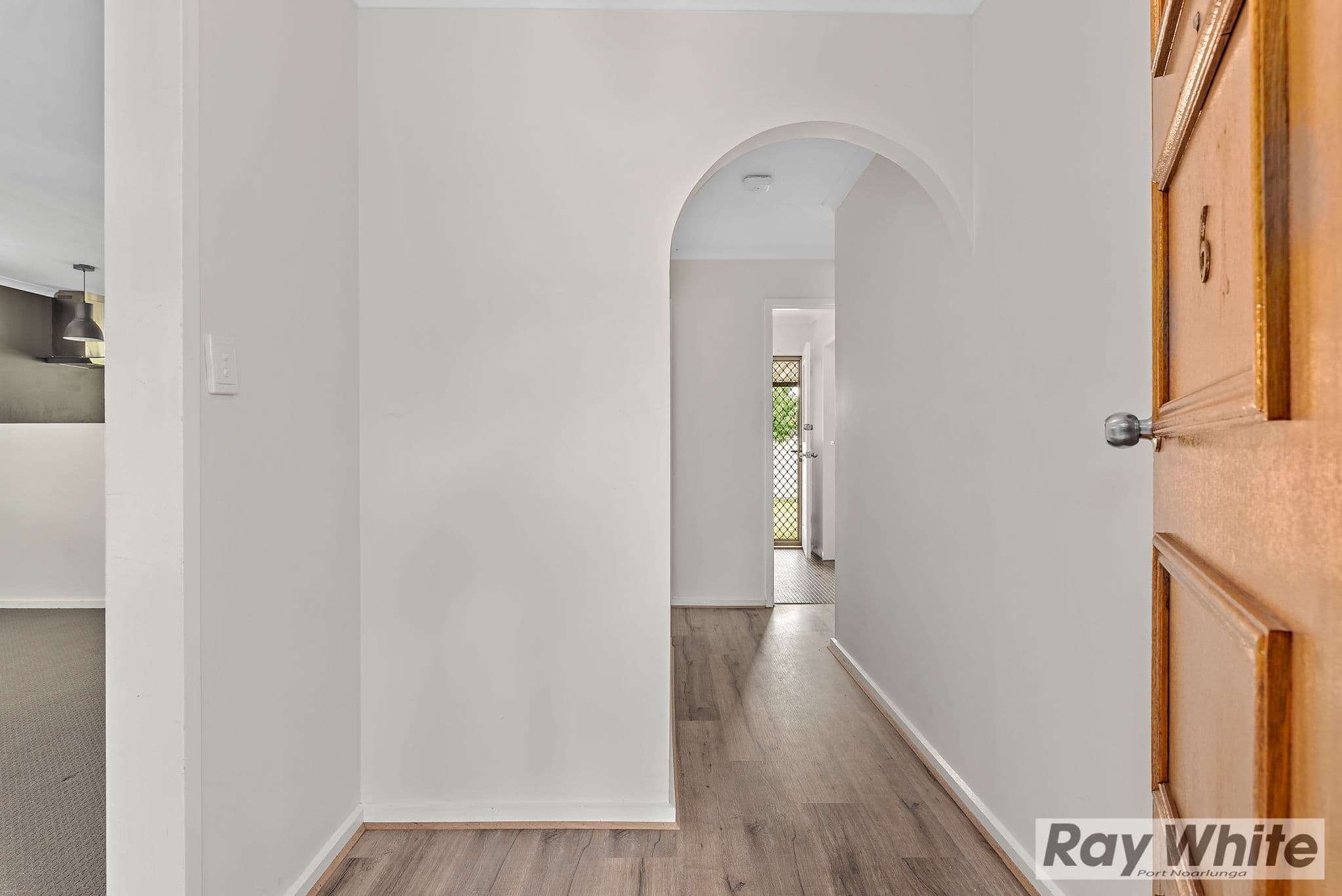 6 Richards Drive, Morphett Vale SA 5162, Morphett Vale - Thumbnail 4