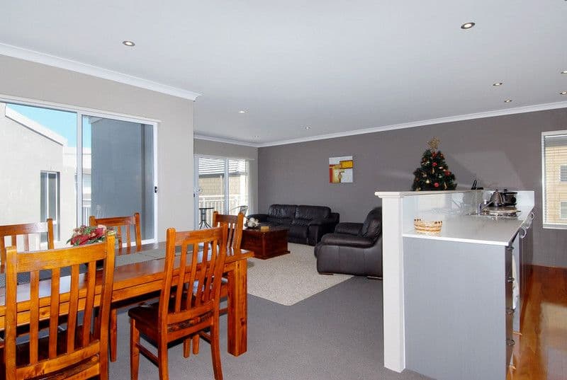 122/2729 Gold Coast Highway, Broadbeach - Thumbnail 6