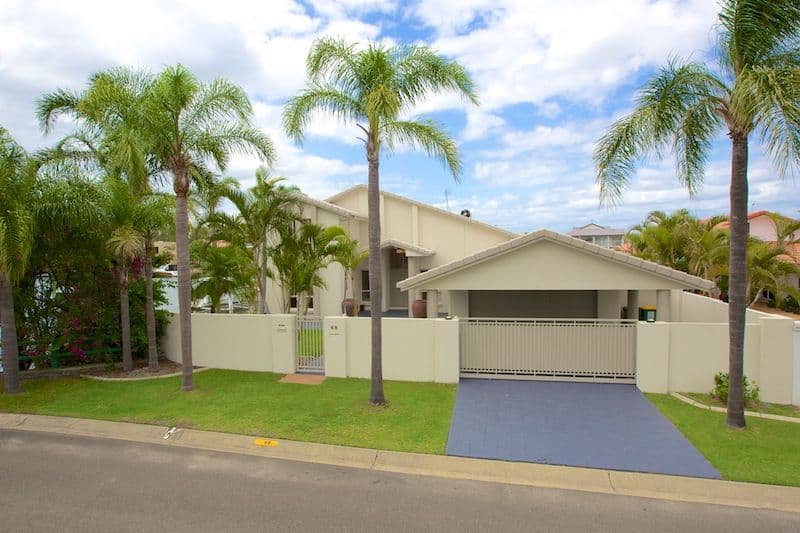 68 Sundance Way, RUNAWAY BAY QLD 4216, Runaway Bay - Thumbnail 3