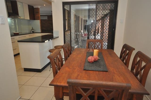 12 Shayne Avenue, DECEPTION BAY QLD 4508, Deception Bay - Thumbnail 4