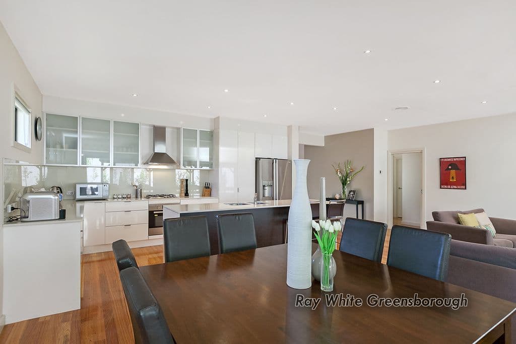 220 Nepean Street, GREENSBOROUGH VIC 3088, Greensborough - Thumbnail 4
