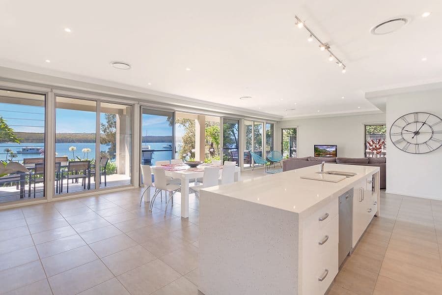 102 Gamban Road, Gwandalan - Image 1