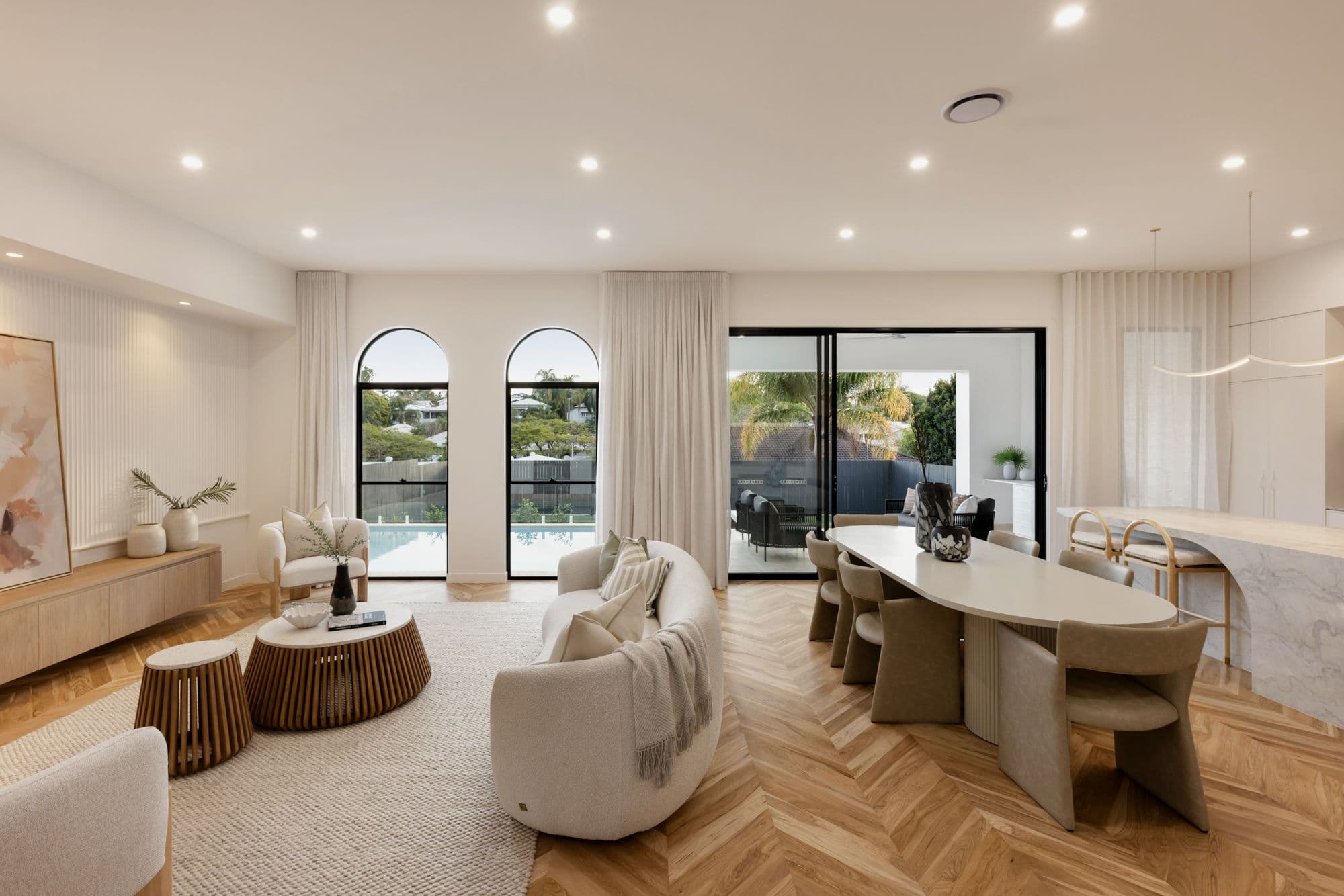 9 Avesnes Street, Holland Park QLD 4121, Holland Park - Thumbnail 3