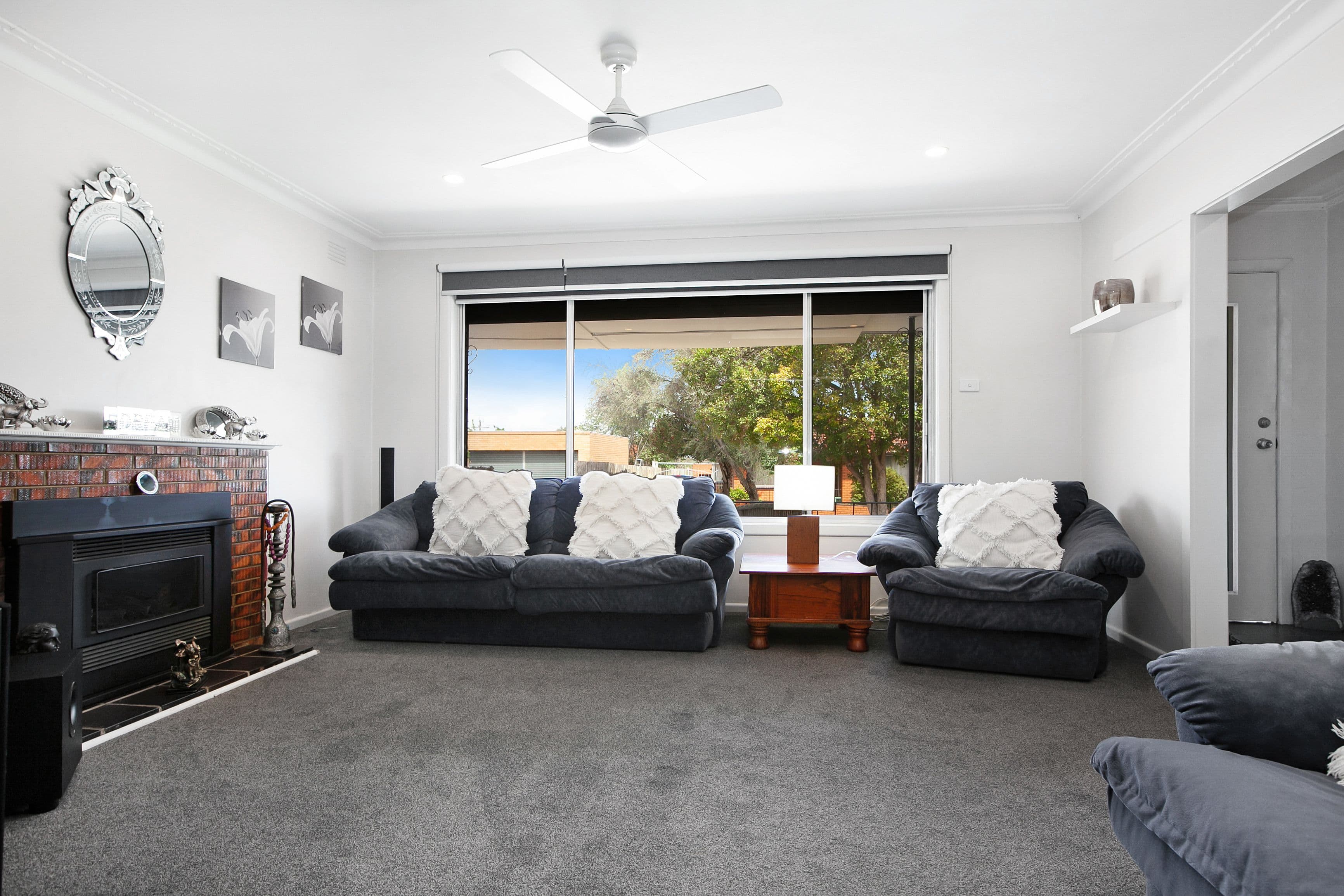 2 Lois Court, Thomastown VIC 3074, Thomastown - Thumbnail 2
