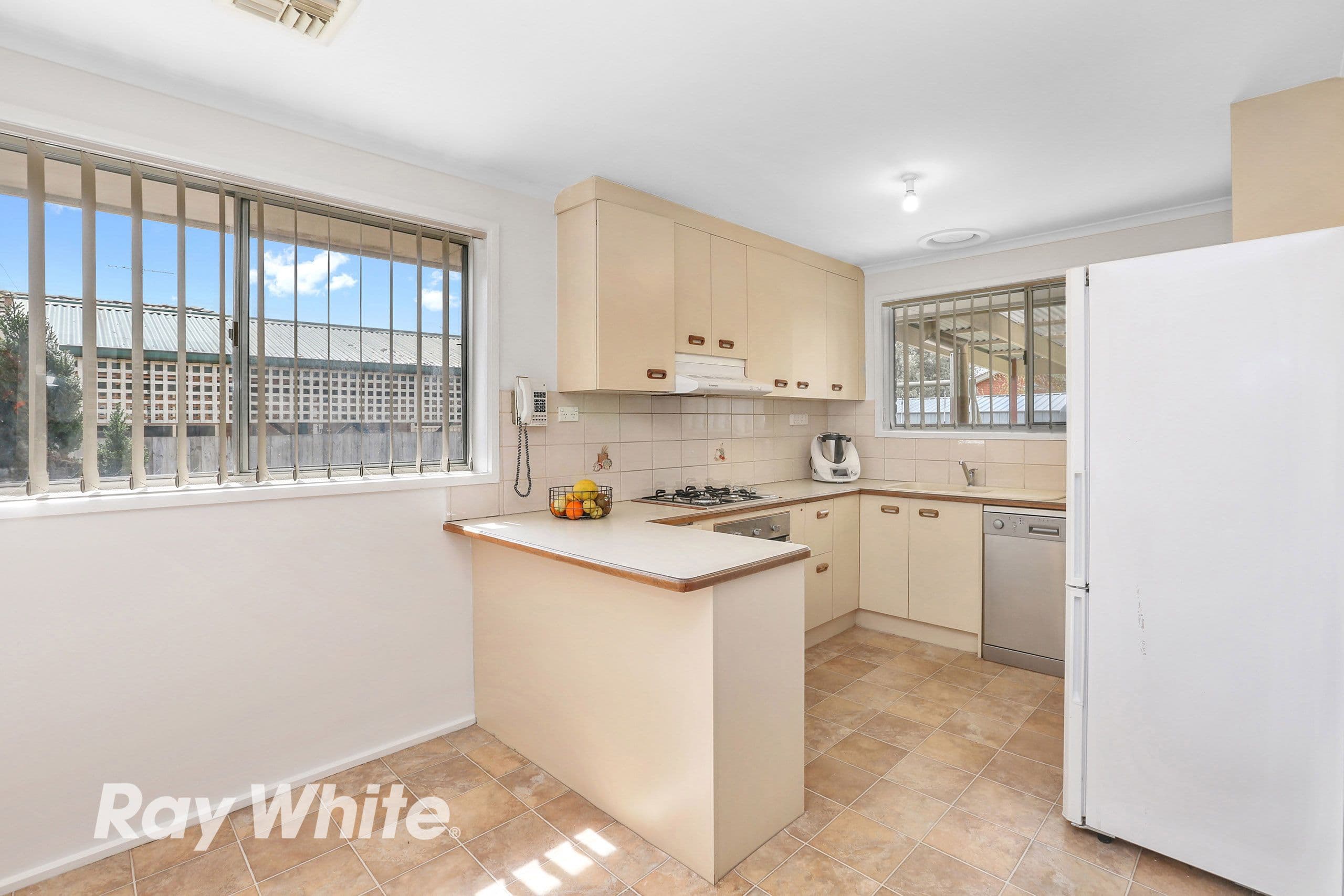 2 Grevillea Avenue, Corio VIC 3214, Corio - Thumbnail 4