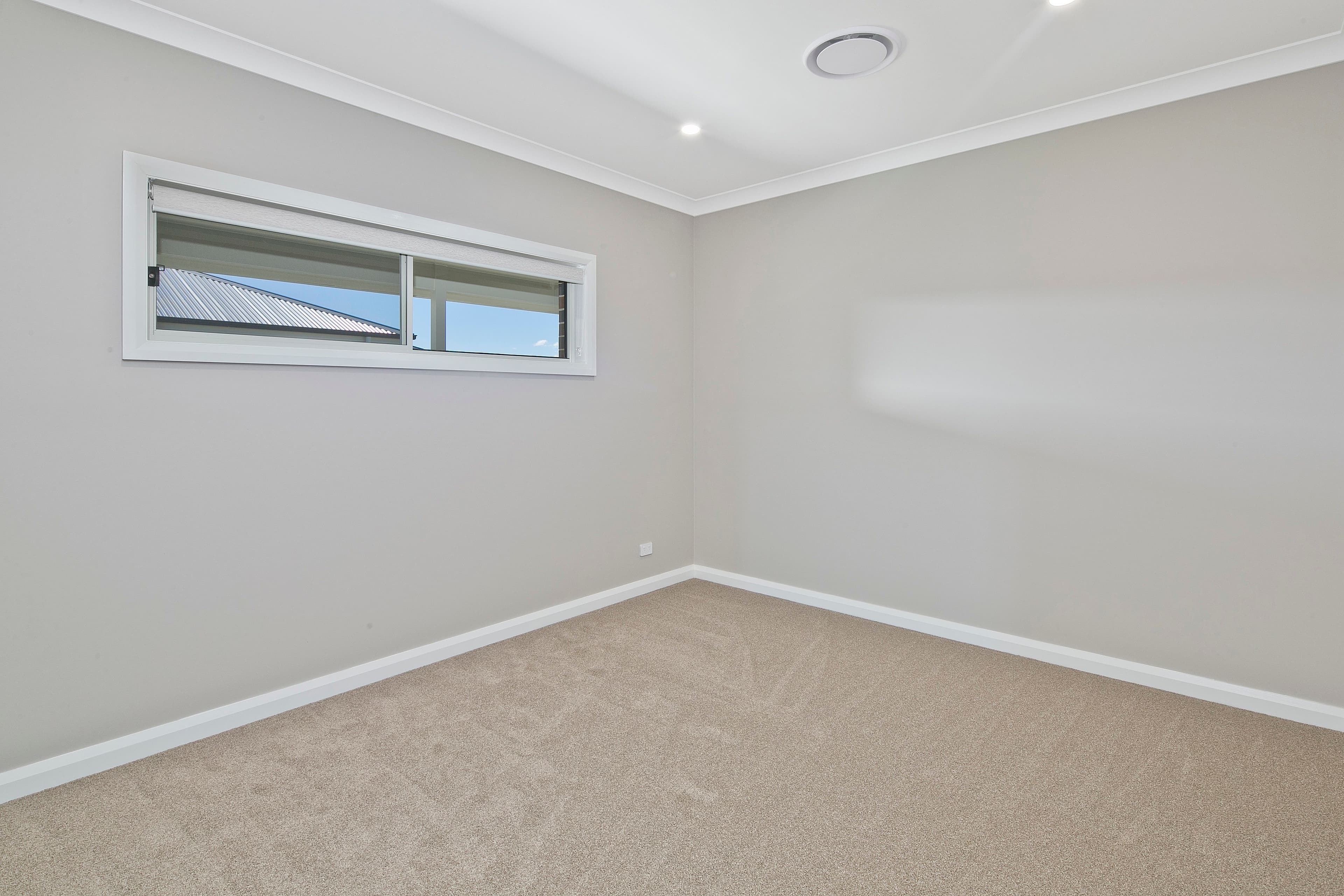48 Quiberon Way, Goulburn - Thumbnail 7