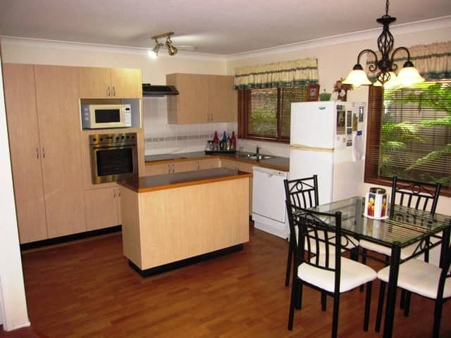 18  Lindeman Street, ASHTONFIELD NSW 2323, Ashtonfield - Thumbnail 2