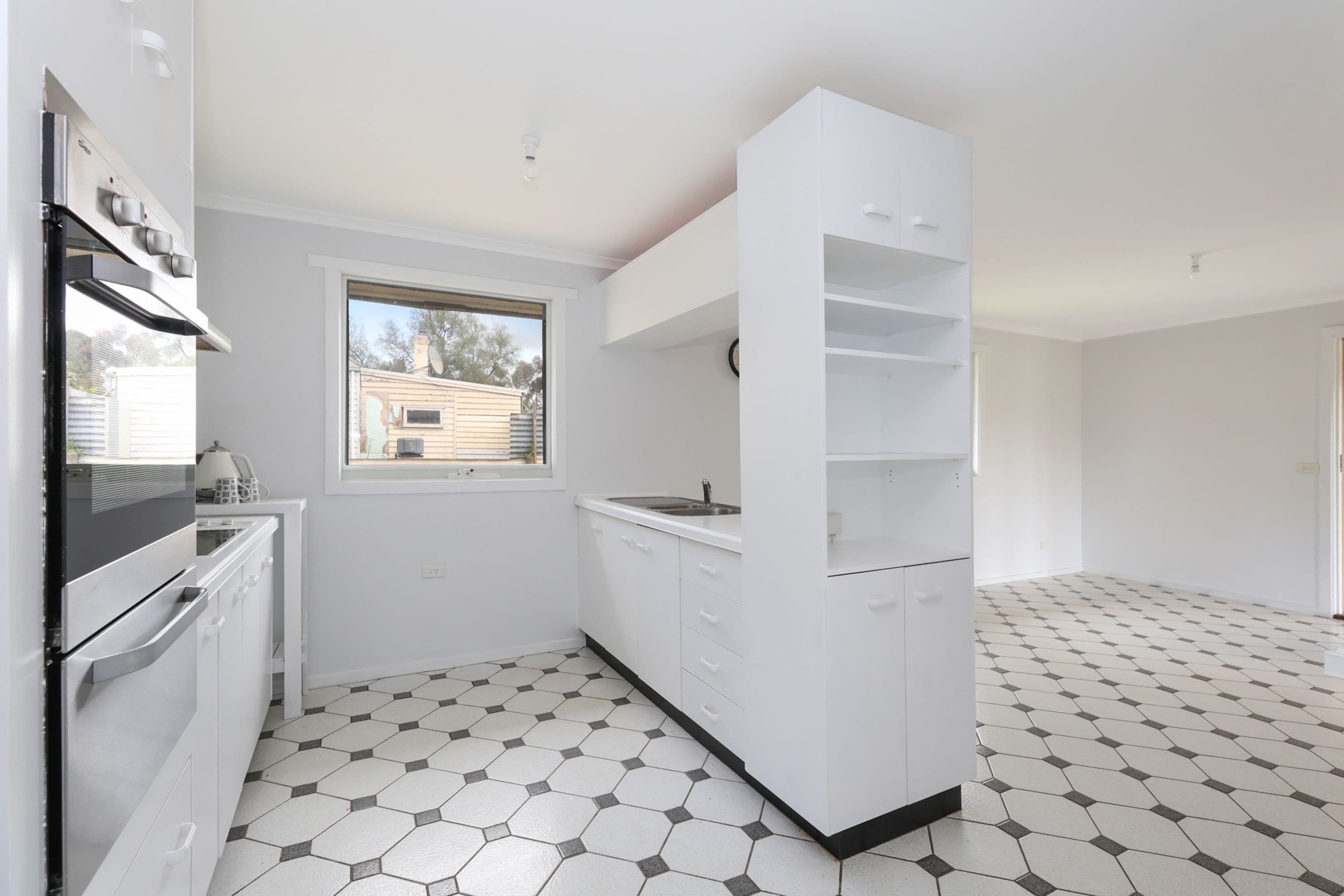 96 William Street, Lismore VIC 3324, Lismore - Thumbnail 2