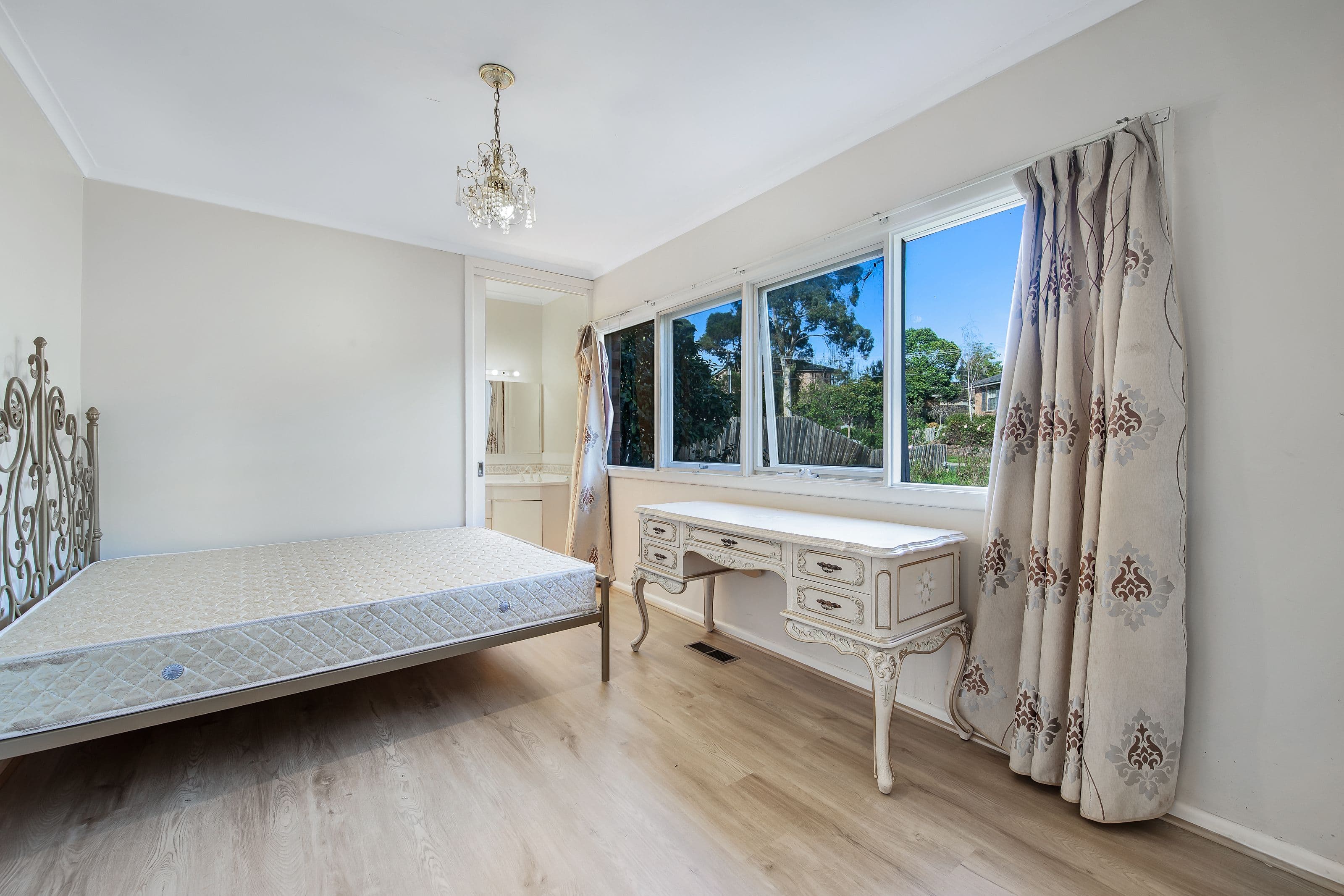 5 Devon Court, Mount Waverley VIC 3149, Mount Waverley - Thumbnail 8