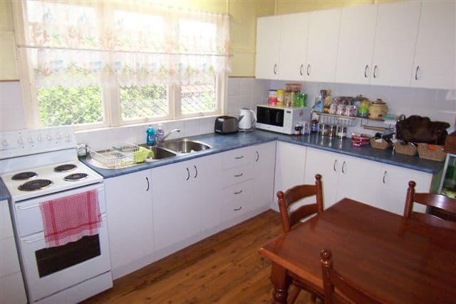 32 Esmond Street, TOOWOOMBA QLD 4350, Toowoomba - Thumbnail 2