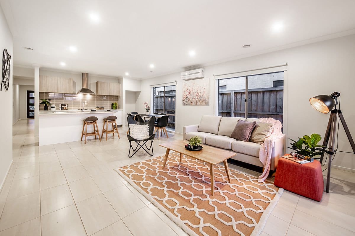 44 Barley Crescent, Clyde North VIC 3978, Clyde North - Thumbnail 3