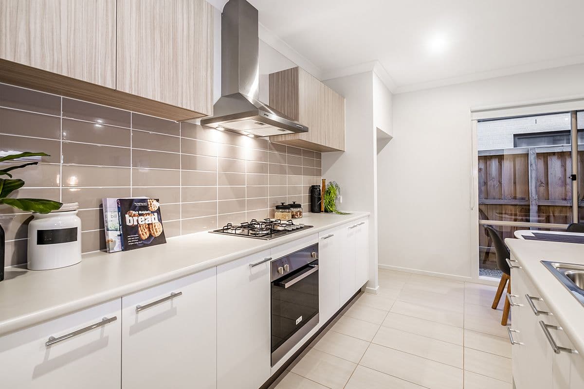 44 Barley Crescent, Clyde North VIC 3978, Clyde North - Thumbnail 5