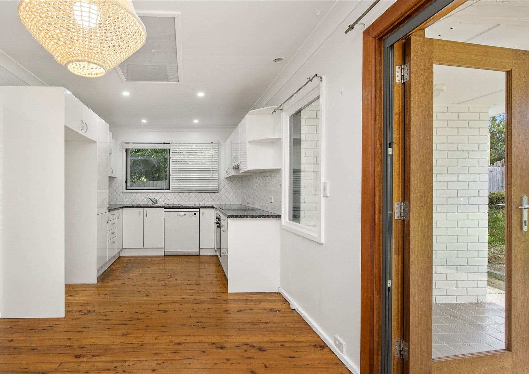 233 Galston Road, Hornsby Heights NSW 2077, Hornsby Heights - Thumbnail 4
