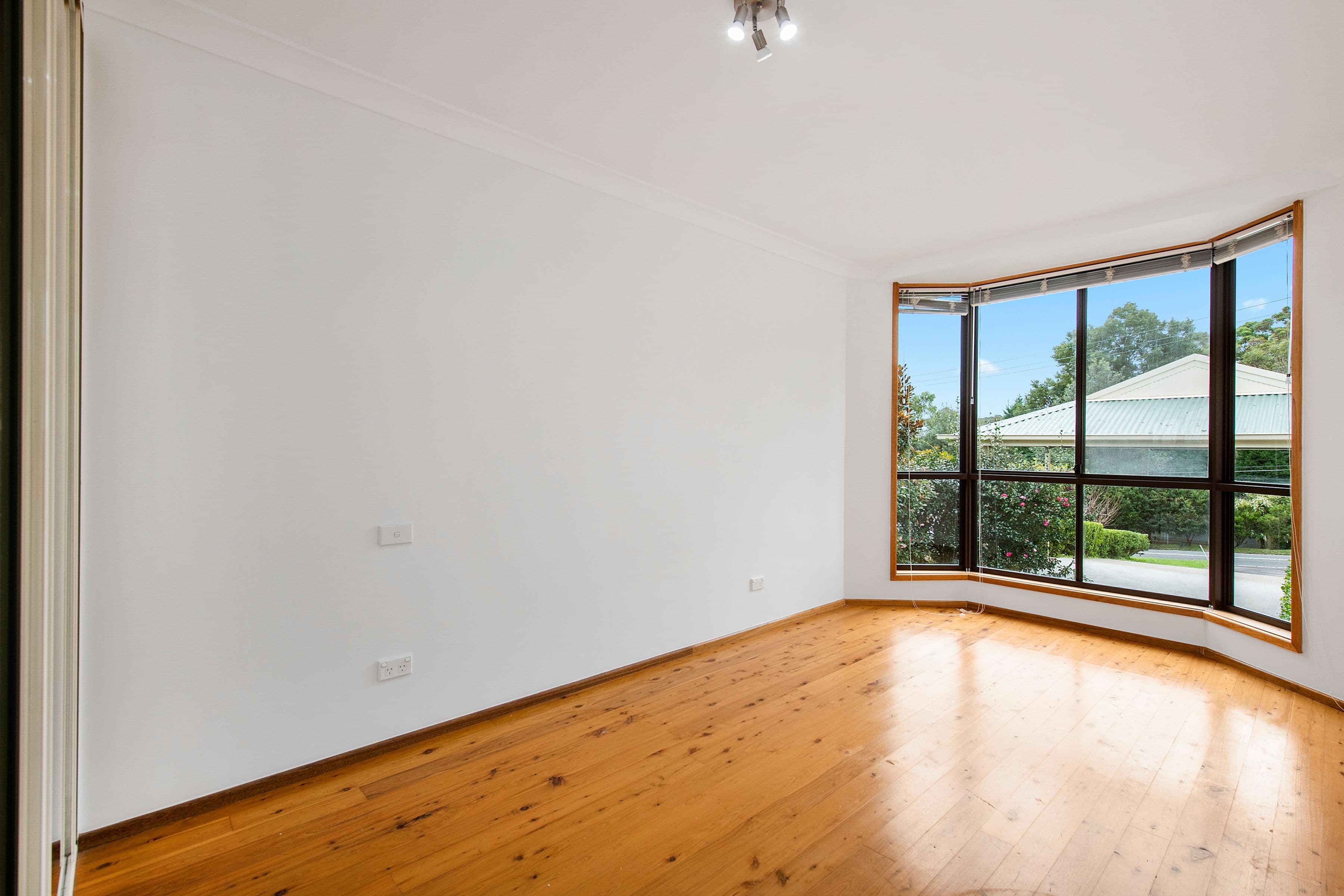 233 Galston Road, Hornsby Heights NSW 2077, Hornsby Heights - Thumbnail 8