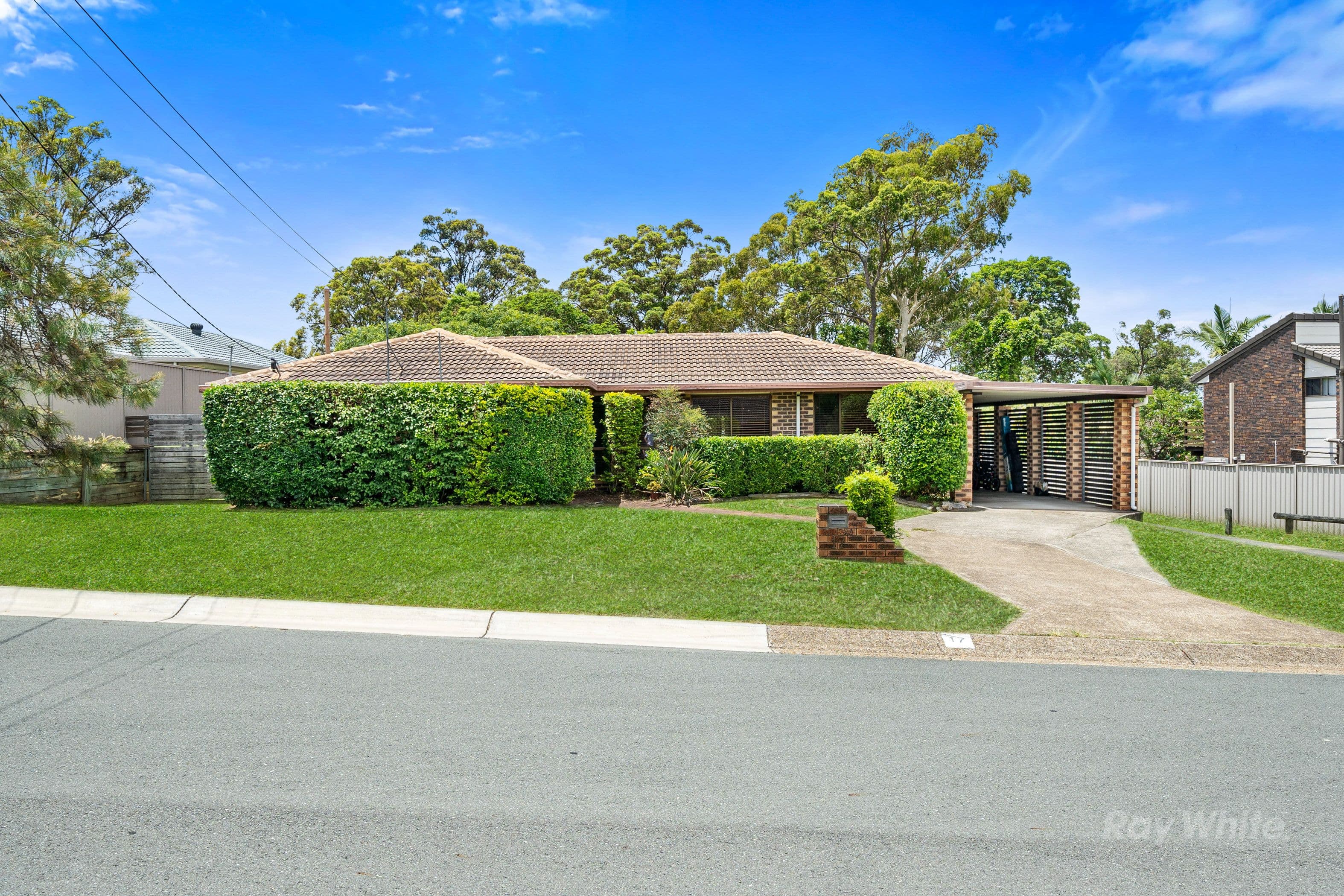17 Jilbard Drive, Springwood QLD 4127, Springwood - Thumbnail 2