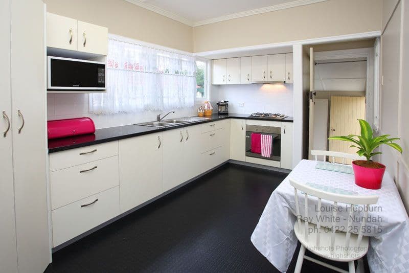 300  Robinson Road West, GEEBUNG QLD 4034, Geebung - Thumbnail 3