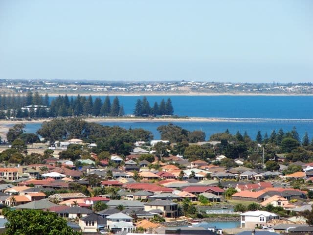 36 White Cresent, ENCOUNTER BAY SA 5211, Encounter Bay - Thumbnail 8