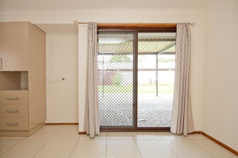 67 Piper Street, PARAFIELD GARDENS SA 5107, Parafield Gardens - Thumbnail 8