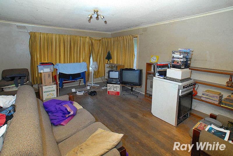 13 Avalon Road, ROWVILLE VIC 3178, Rowville - Thumbnail 2