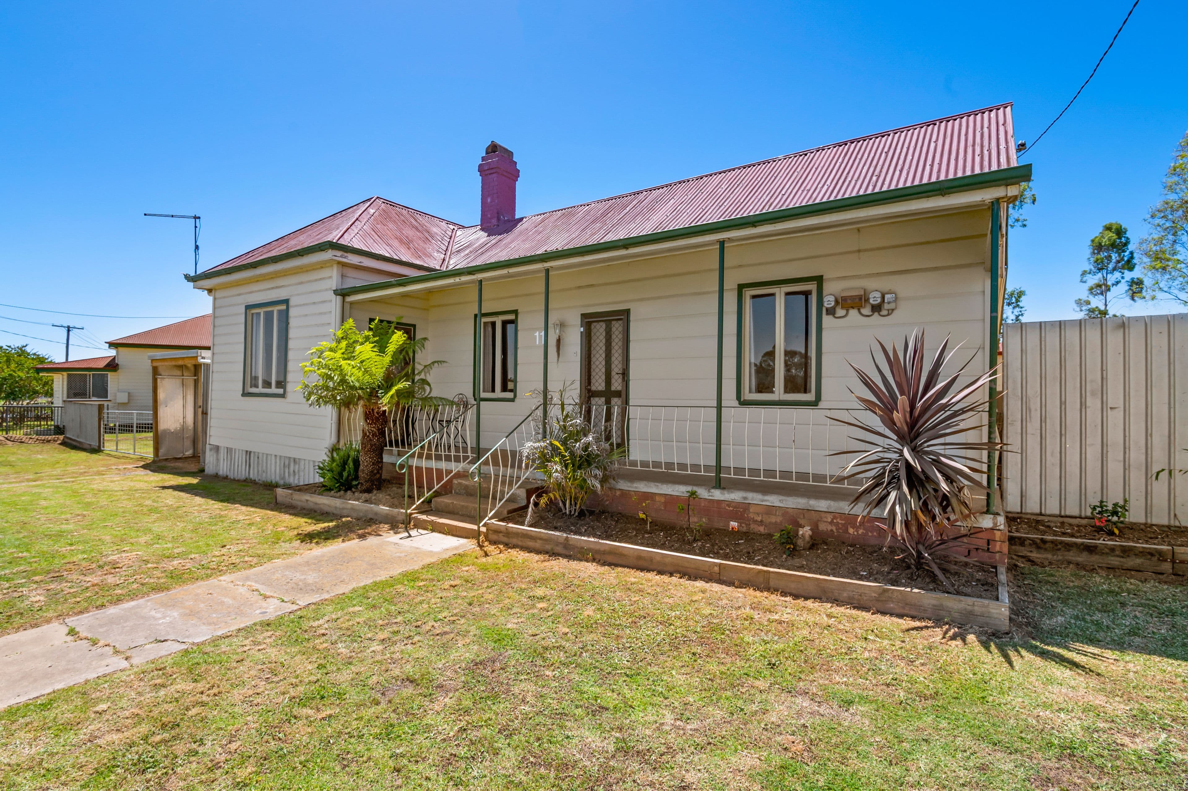 11 Rose Street, Warwick QLD 4370, Warwick - Image 1