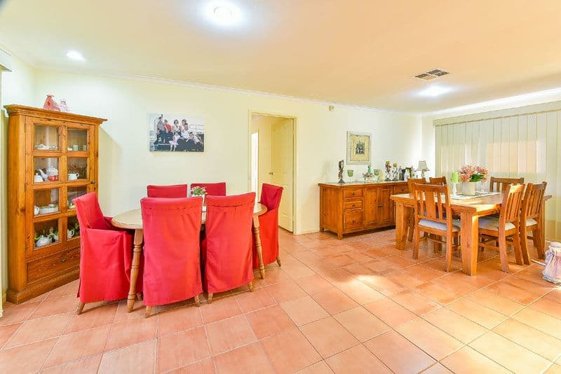 3 Popondetta Place, Glenfield NSW 2167, Glenfield - Thumbnail 5