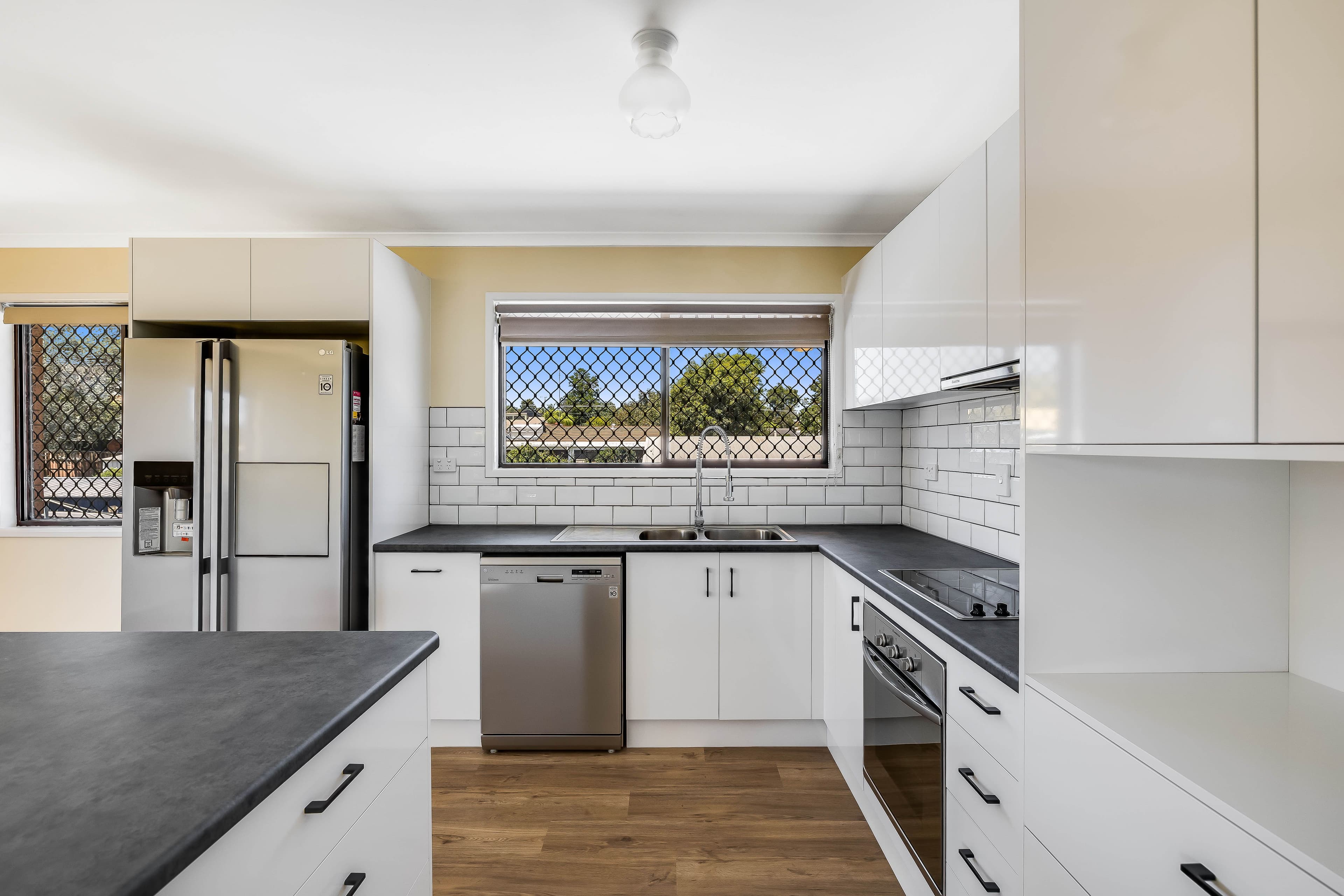 20 Pine Court, Rangeville QLD 4350, Rangeville - Thumbnail 2