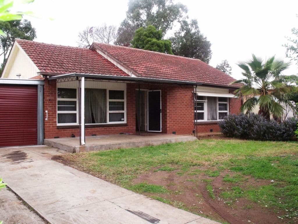 28 Barker Crescent, SMITHFIELD PLAINS SA 5114, Smithfield Plains - Image 1
