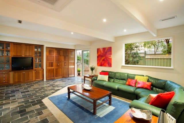 26 Dale Avenue, ELTHAM NORTH VIC 3095, Eltham North - Thumbnail 3