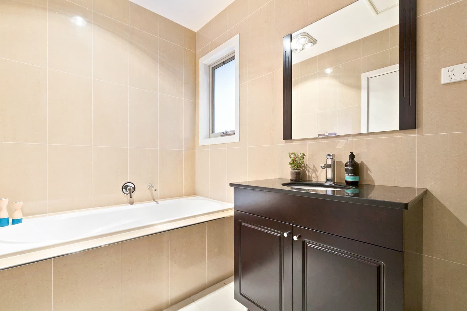 1/28 Boronia GroveDoncaster East, VIC 3109, Doncaster East - Thumbnail 7
