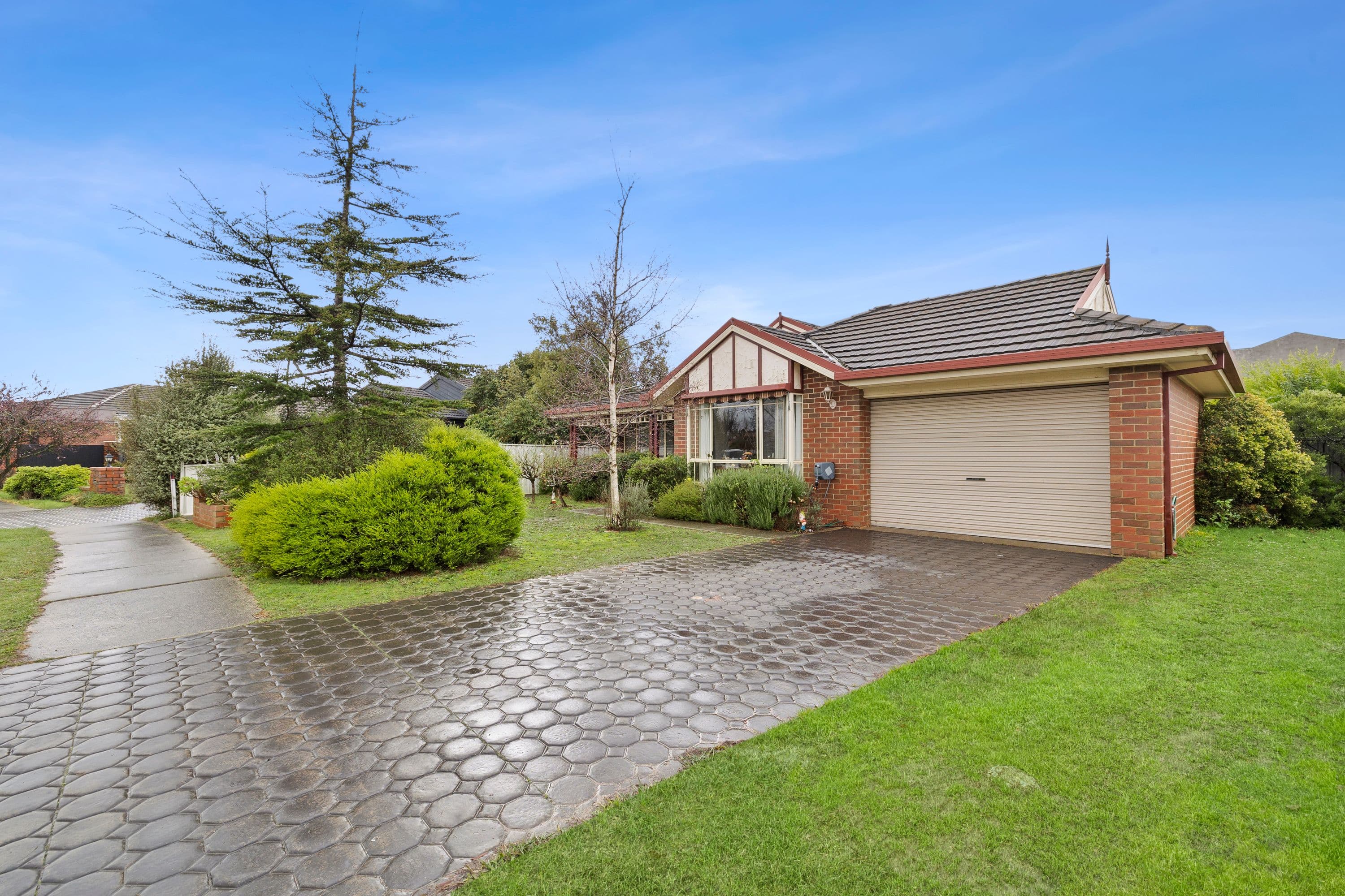 6 Bogart Drive, Wendouree VIC 3355, Wendouree - Image 1