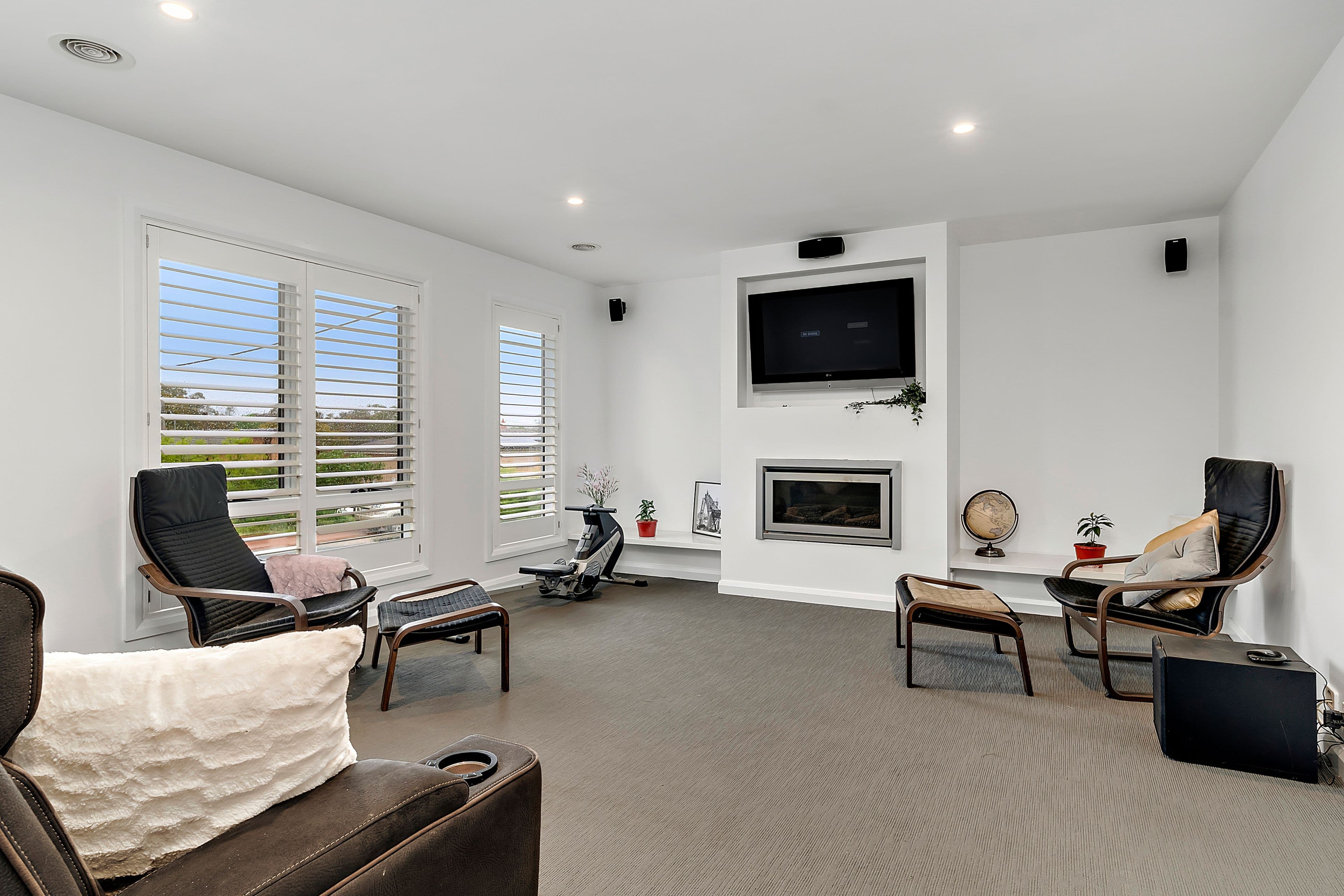 14 Inlander Crescent, Flynn ACT 2615, Flynn - Thumbnail 2