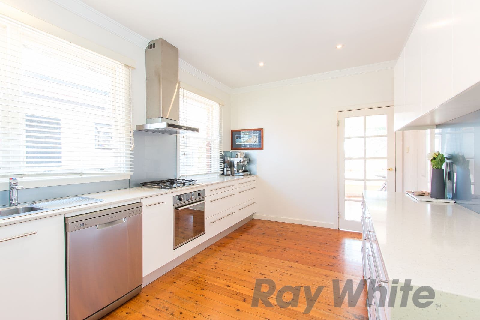 13 Boronia Avenue, Adamstown Heights - Thumbnail 6