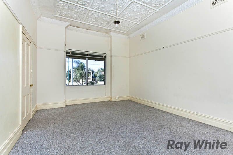 293 Rocky Point Road, SANS SOUCI NSW 2219, Sans Souci - Thumbnail 2