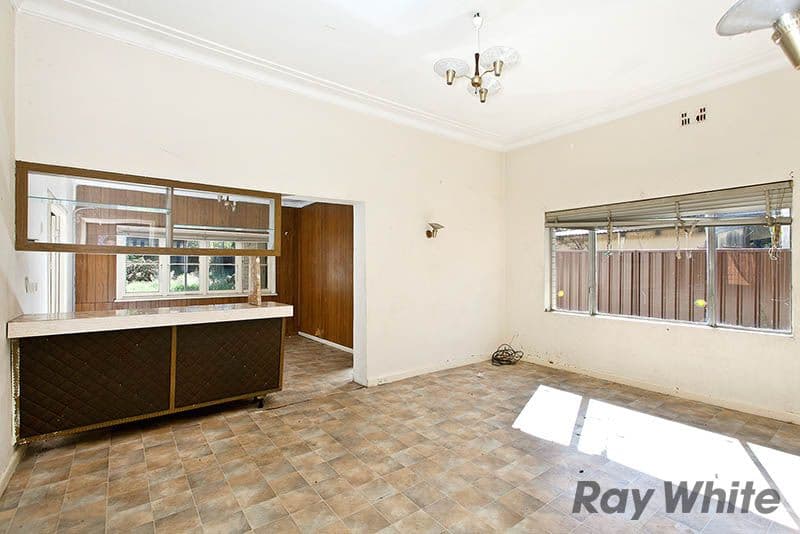 293 Rocky Point Road, SANS SOUCI NSW 2219, Sans Souci - Thumbnail 3