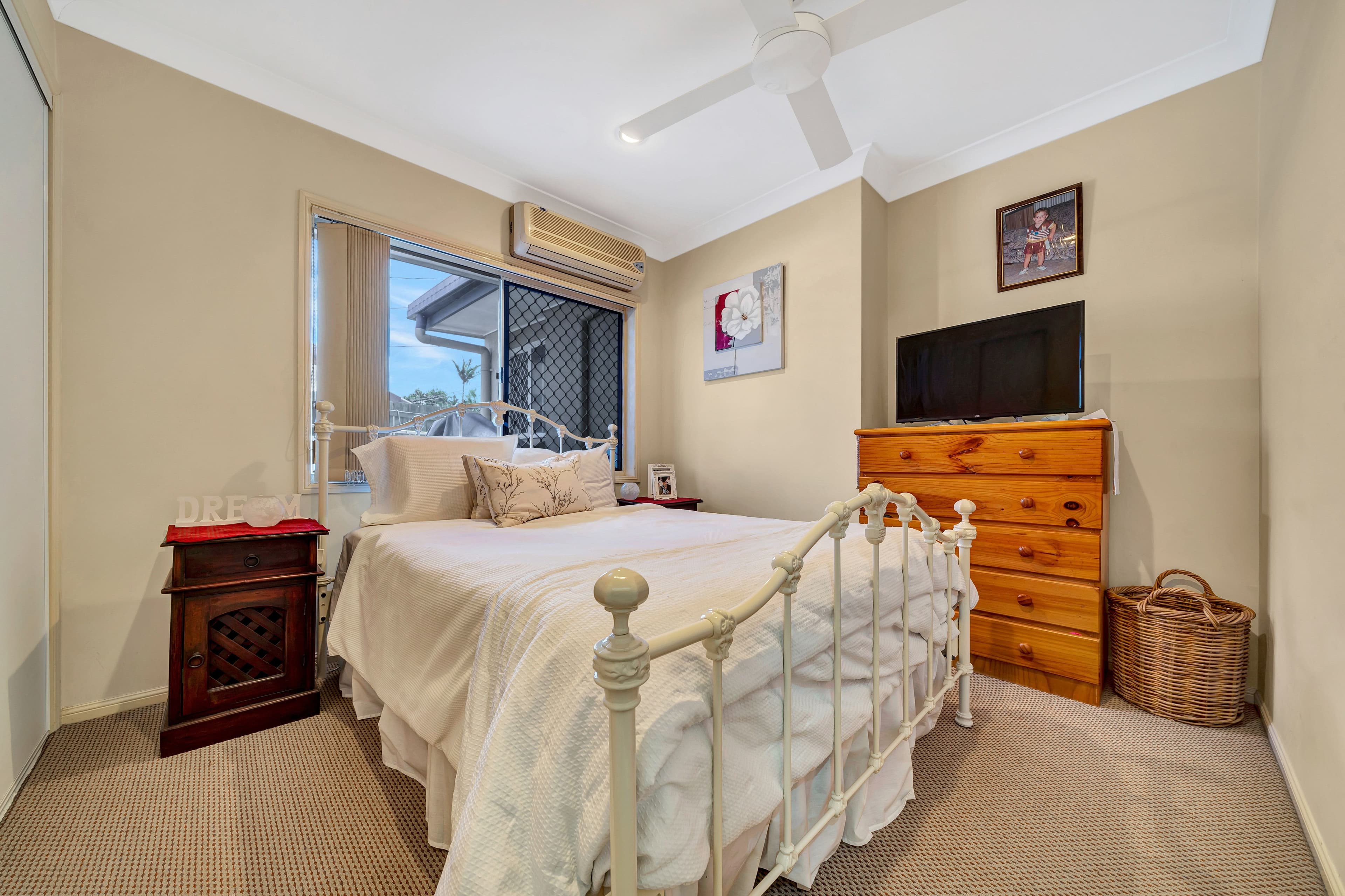 5 Van Dieman Crescent, Springwood QLD 4127, Springwood - Thumbnail 5