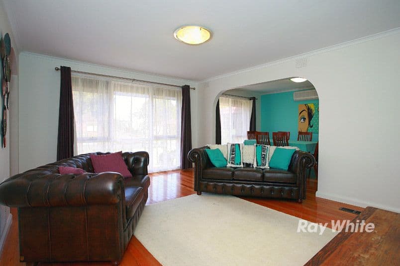 16 Rainsford Drive, NOBLE PARK NORTH VIC 3174, Noble Park North - Thumbnail 4