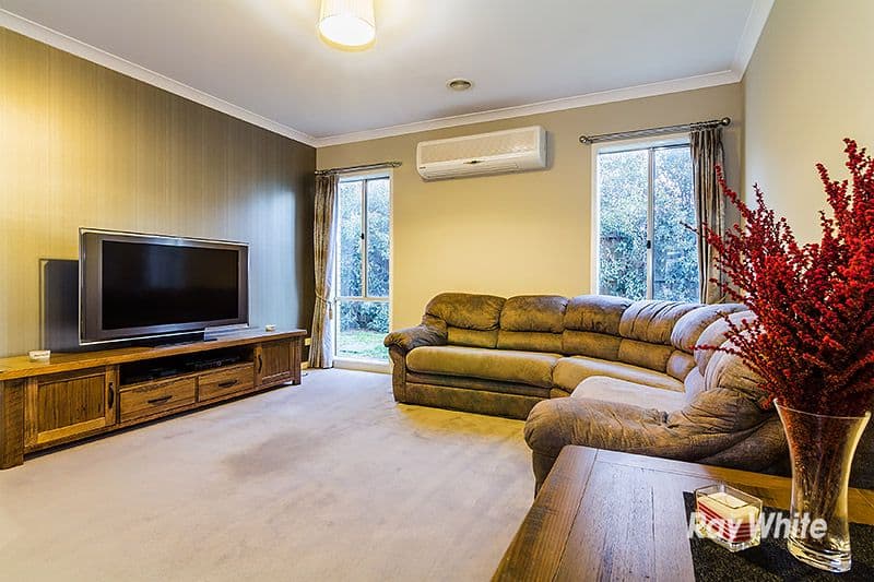 31 Broadstone Way, Cranbourne VIC 3977, Cranbourne - Thumbnail 5