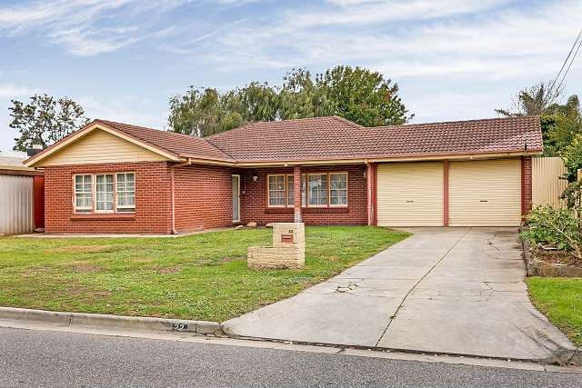 22 Bermuda Avenue, West Lakes Shore SA 5020, West Lakes Shore - Image 1