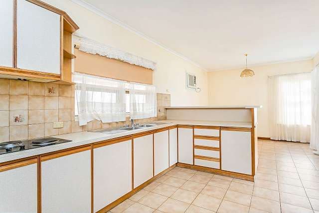 22 Bermuda Avenue, West Lakes Shore SA 5020, West Lakes Shore - Thumbnail 4