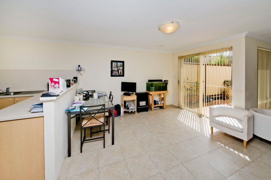 12b Deeley Street, MAYLANDS WA 6051, Maylands - Thumbnail 3