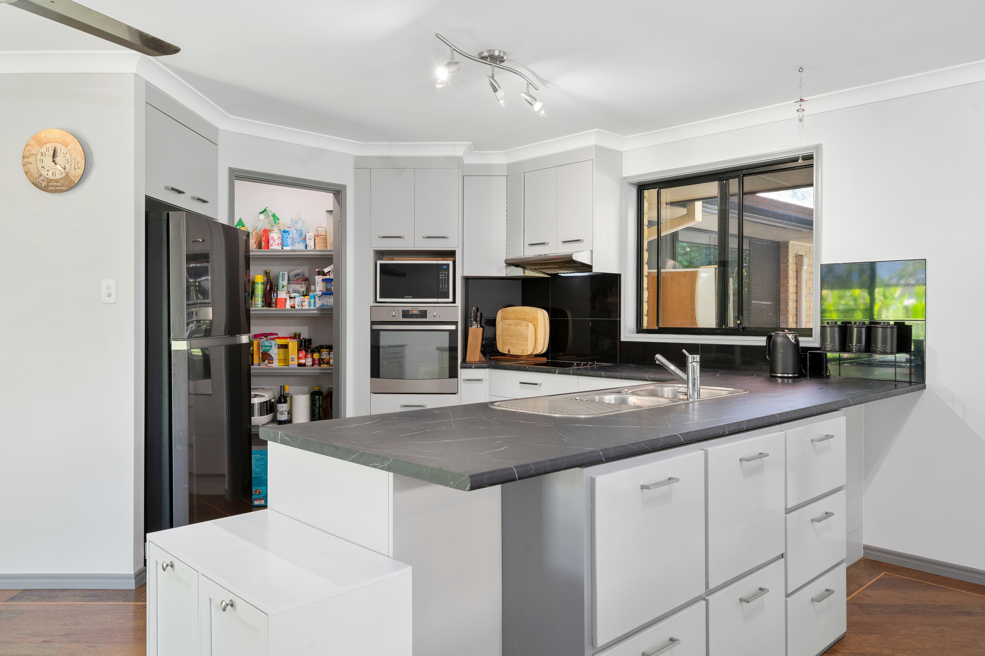 13 Carriage Crescent, Beerburrum QLD 4517, Beerburrum - Thumbnail 5