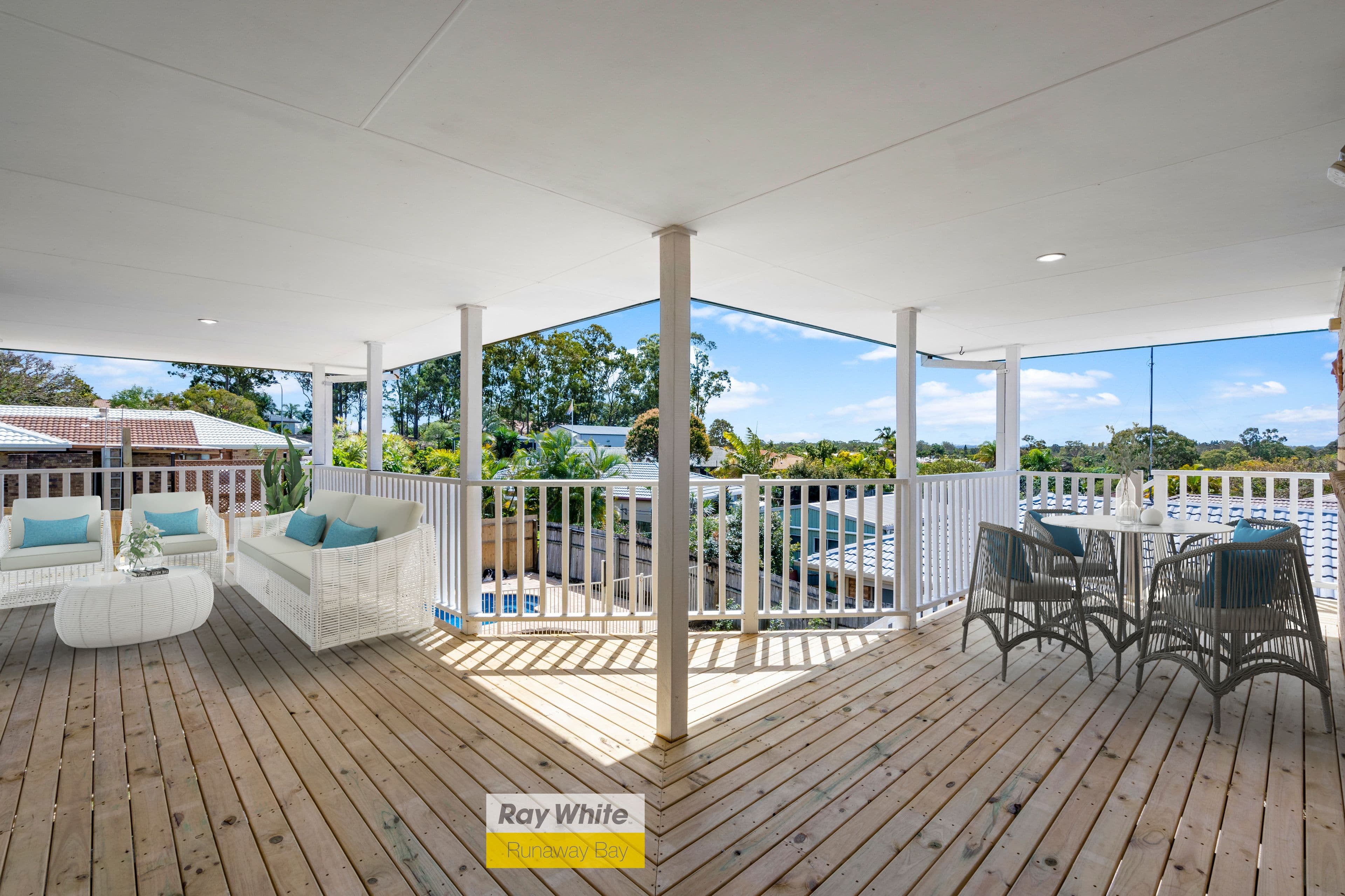 52 Ridgevale Drive, Helensvale QLD 4212, Helensvale - Thumbnail 4