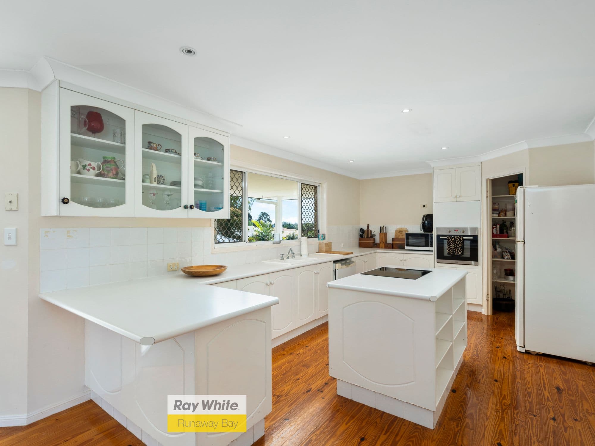 52 Ridgevale Drive, Helensvale QLD 4212, Helensvale - Thumbnail 7