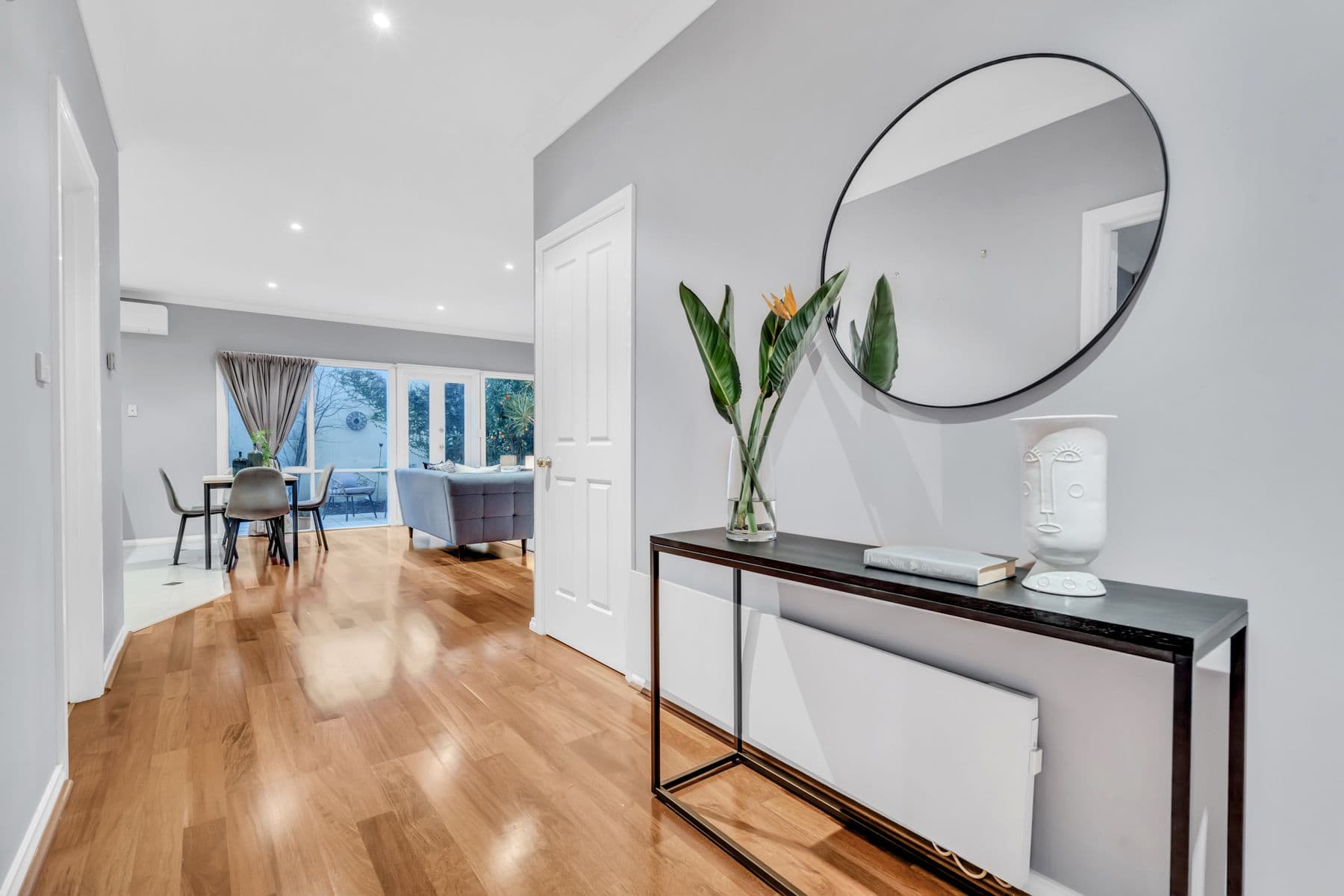 3 The Grove, Coburg VIC 3058, Coburg - Thumbnail 3