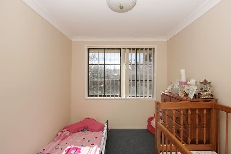 12 Adrian Close, BATEAU BAY NSW 2261, Bateau Bay - Thumbnail 5