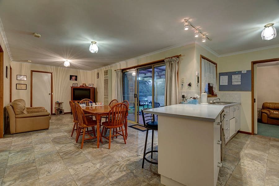 390 Lawrence Street, Wodonga VIC 3690, West Wodonga - Thumbnail 2