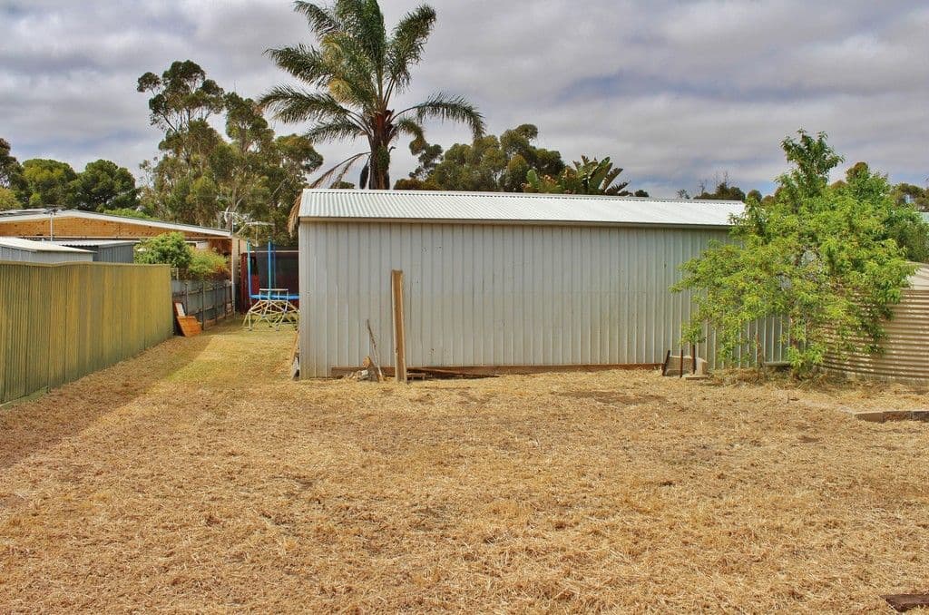 111 Standen Street, Murray Bridge SA 5253, Murray Bridge - Thumbnail 8