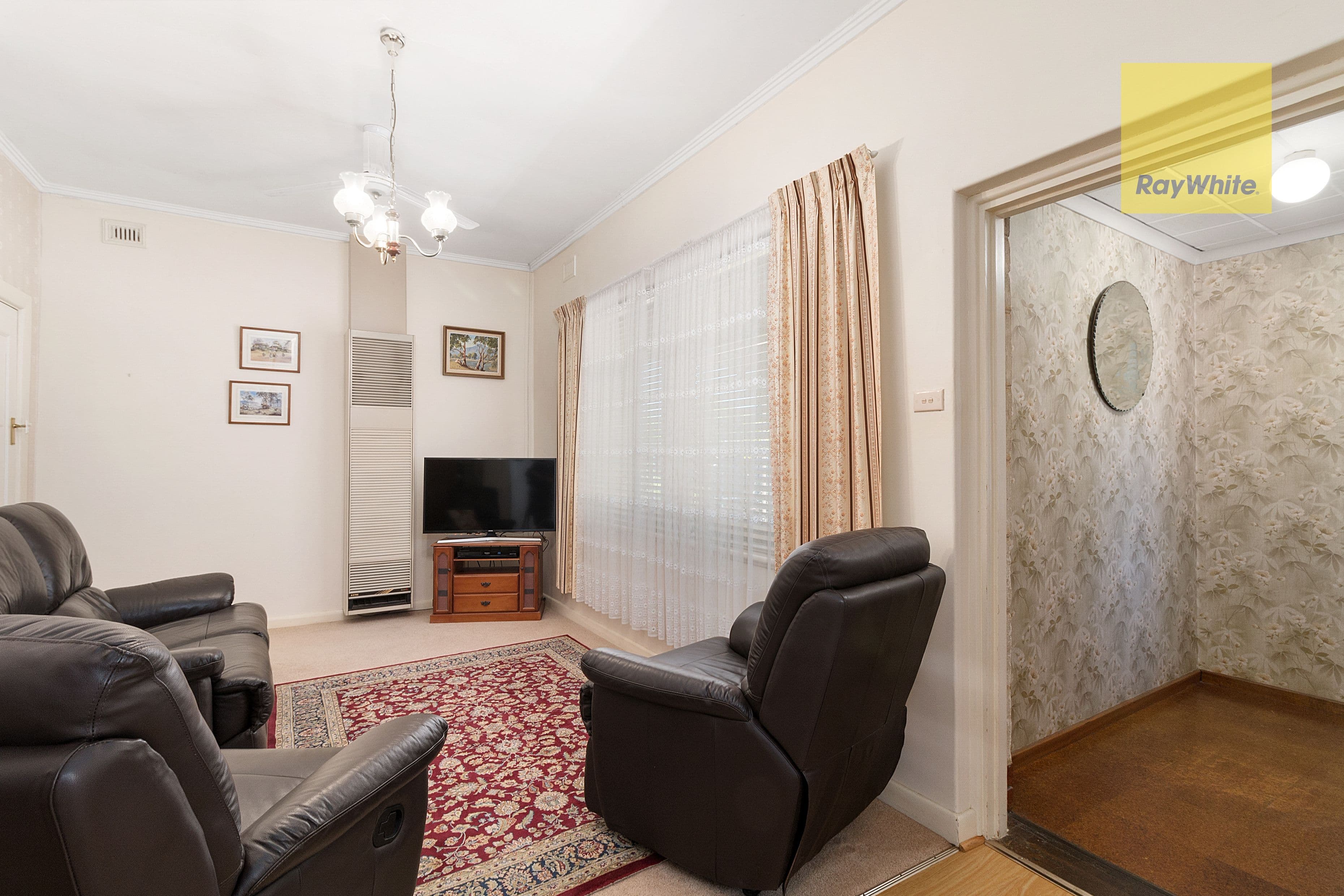 8 Clifford Street, Ascot Park SA 5043, Ascot Park - Thumbnail 4