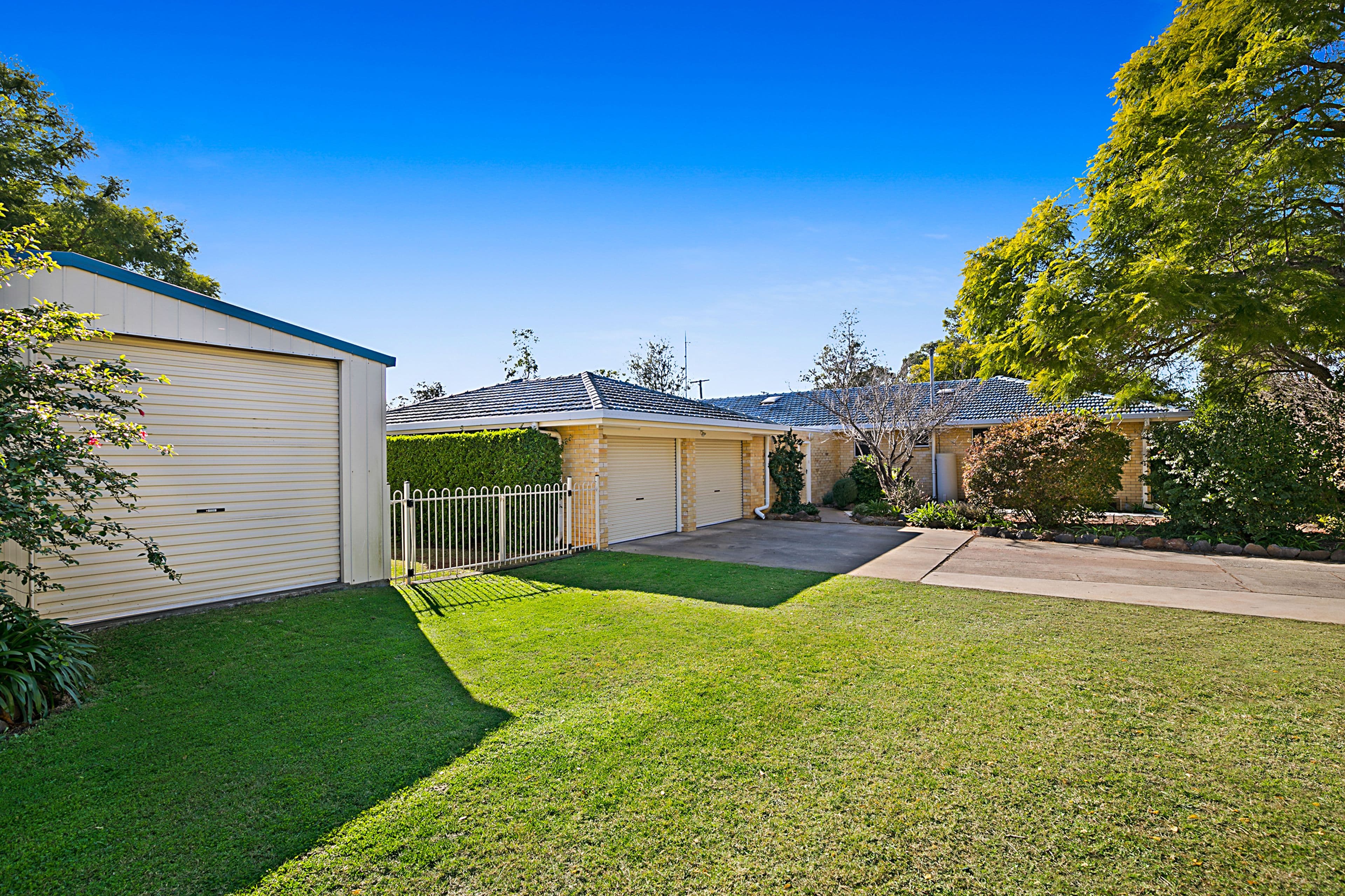 35 Briggs Street, Pittsworth QLD 4356, Pittsworth - Thumbnail 2
