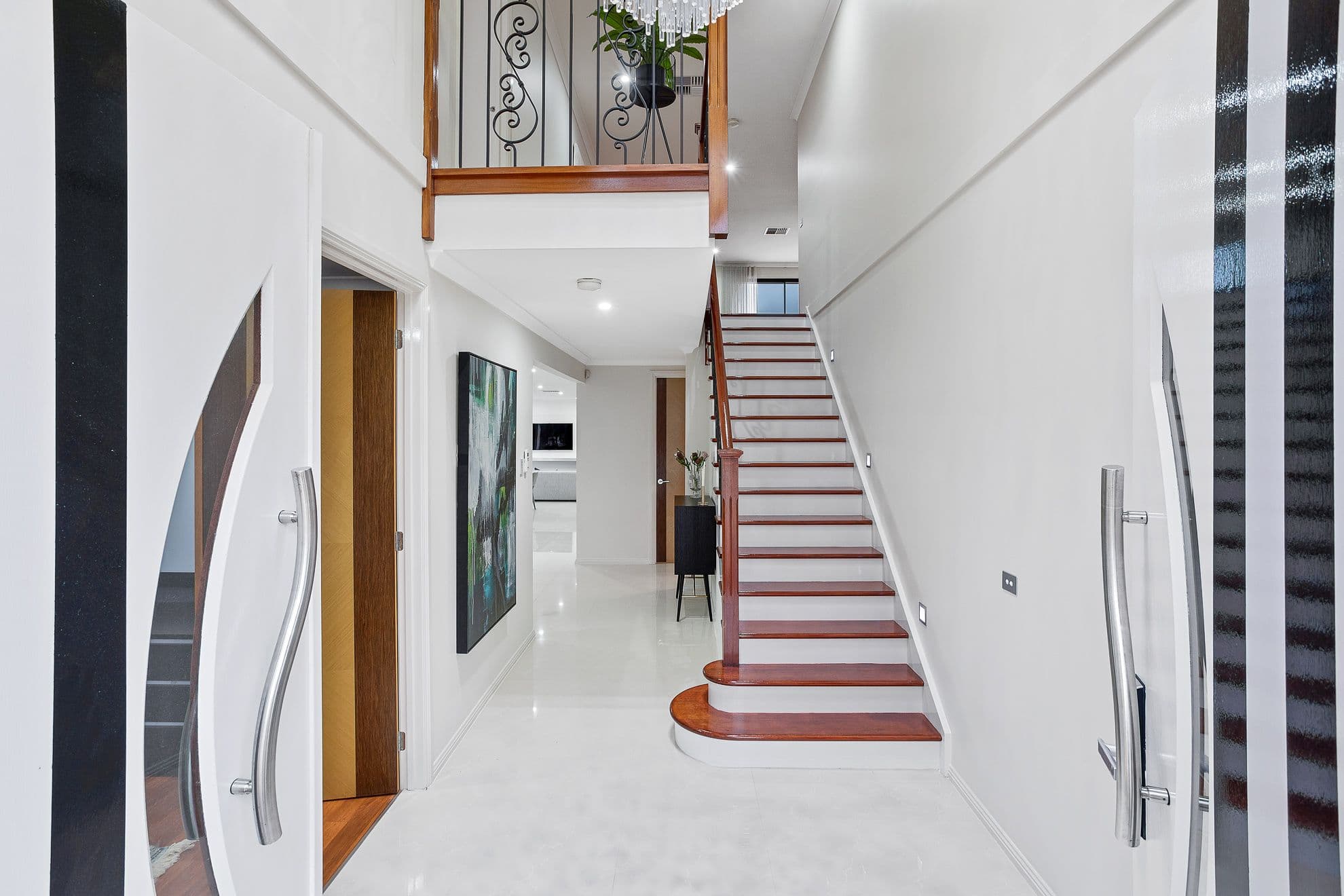 6 Ben Avon Court, Taylors Hill VIC 3037, Taylors Hill - Thumbnail 2